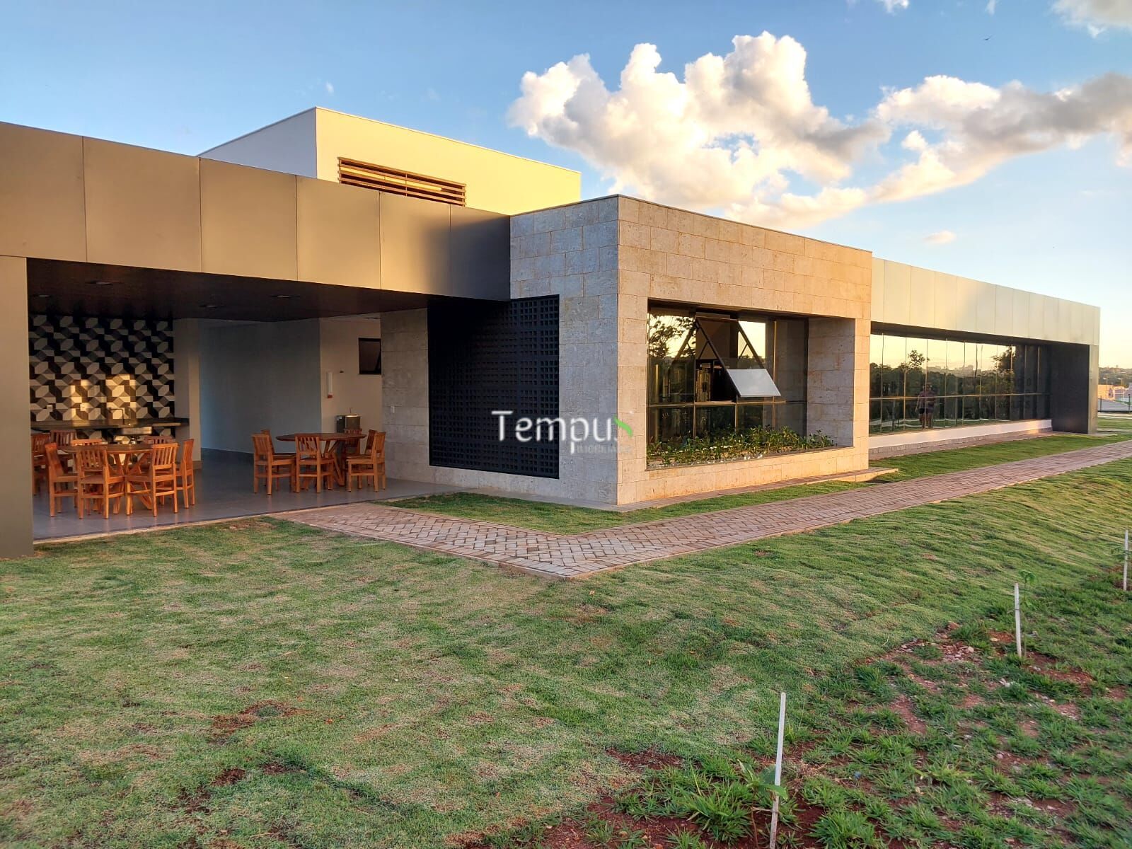 Terreno à venda, 281m² - Foto 2