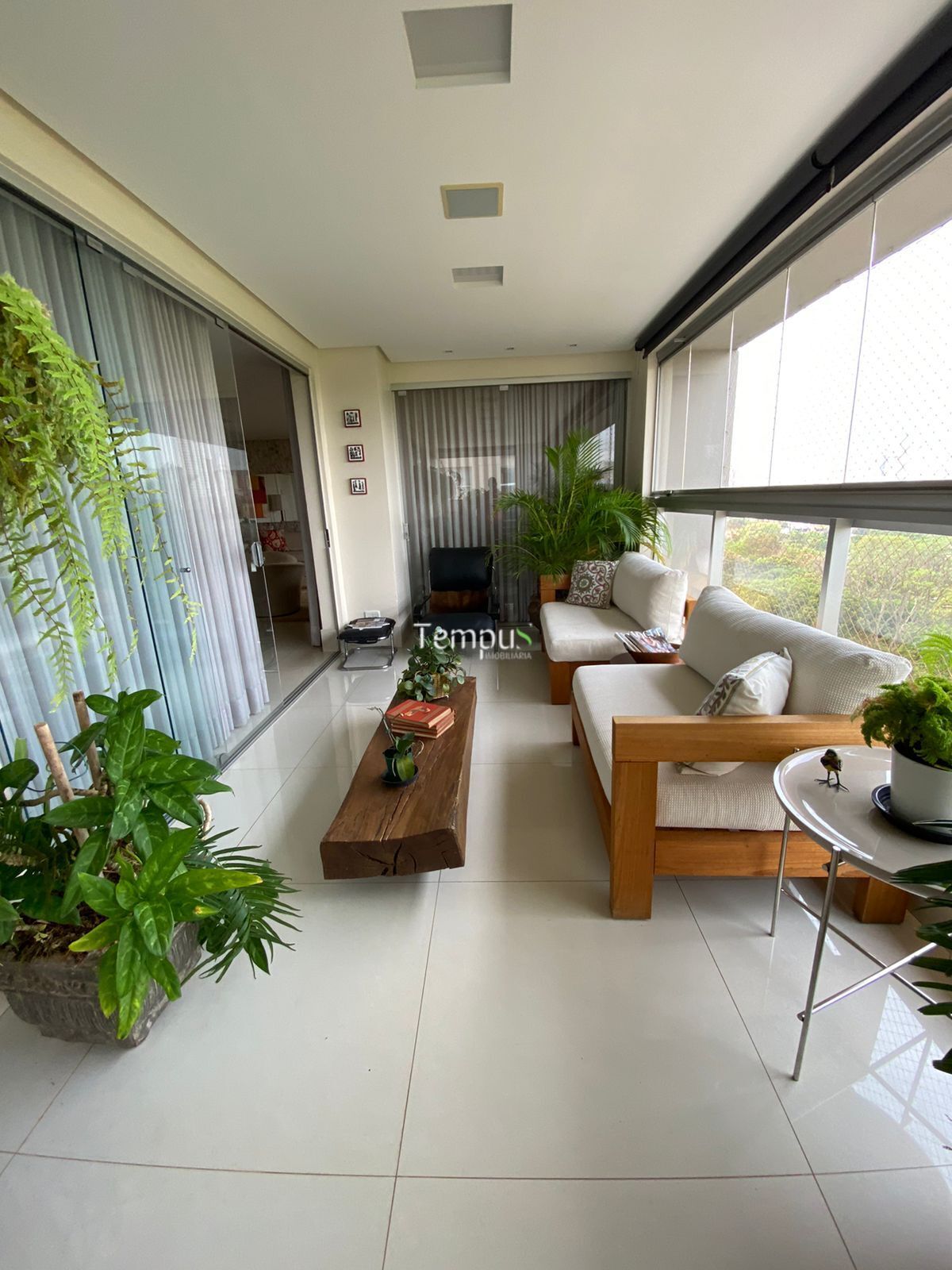 Apartamento à venda com 3 quartos, 208m² - Foto 21