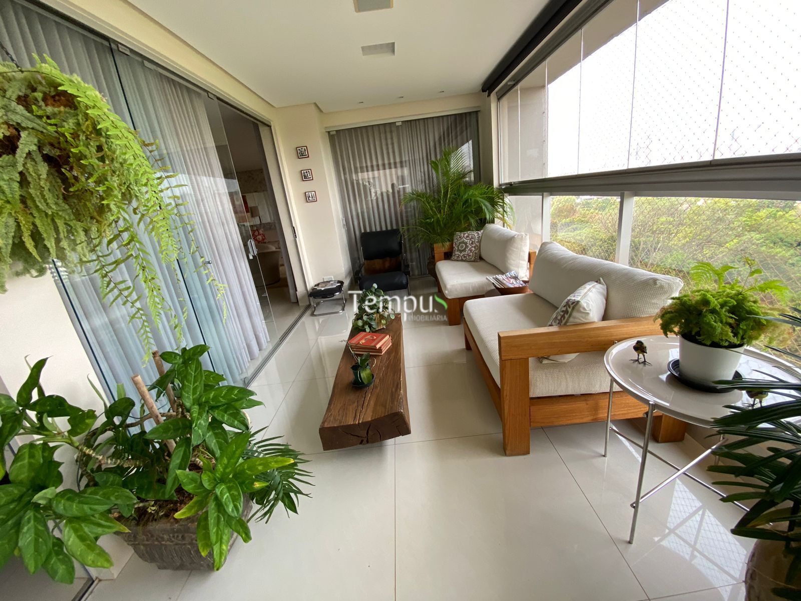 Apartamento à venda com 3 quartos, 208m² - Foto 20