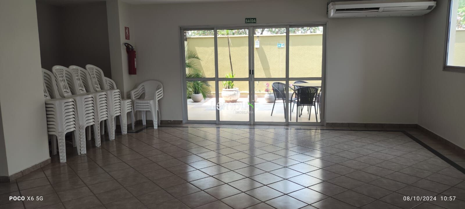 Apartamento à venda com 3 quartos, 97m² - Foto 17