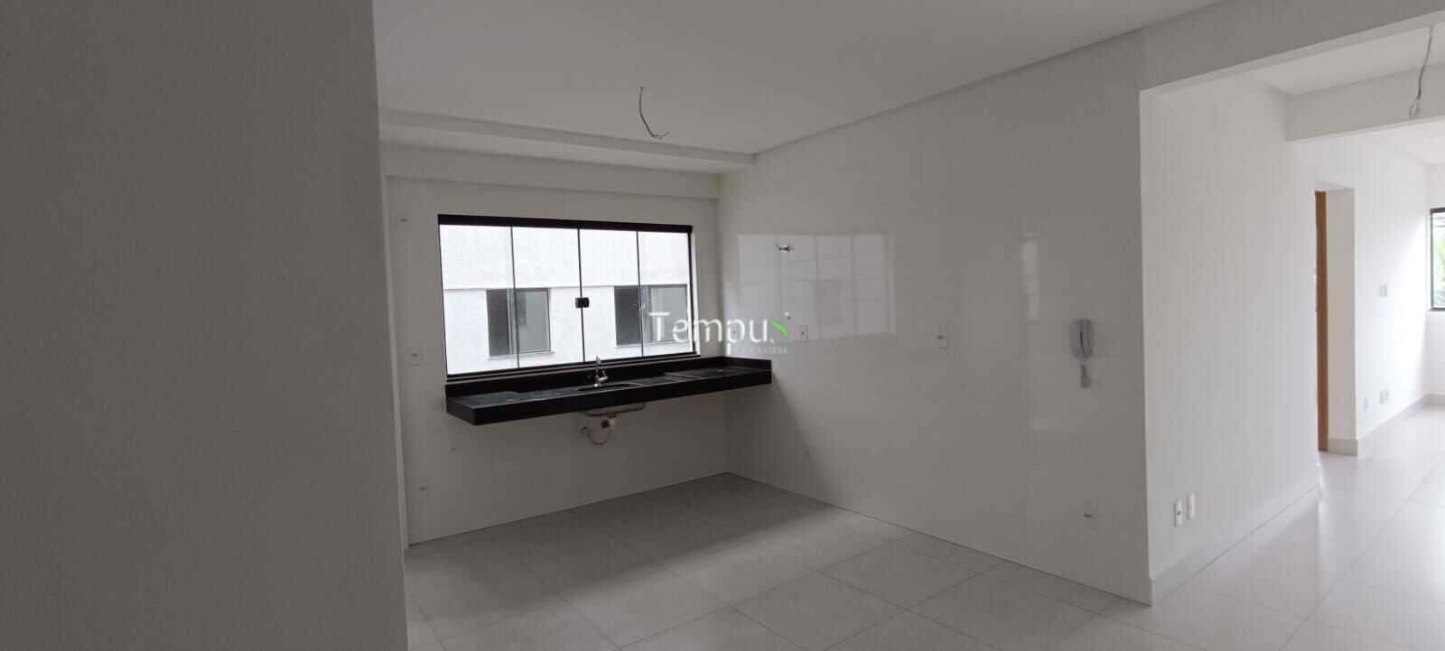 Apartamento à venda com 3 quartos, 82m² - Foto 3
