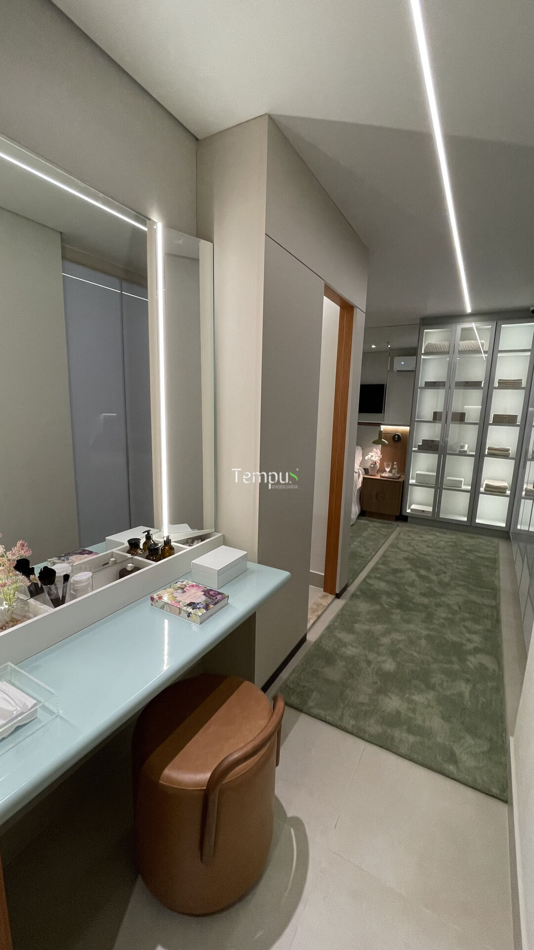 Apartamento à venda com 2 quartos, 66m² - Foto 13