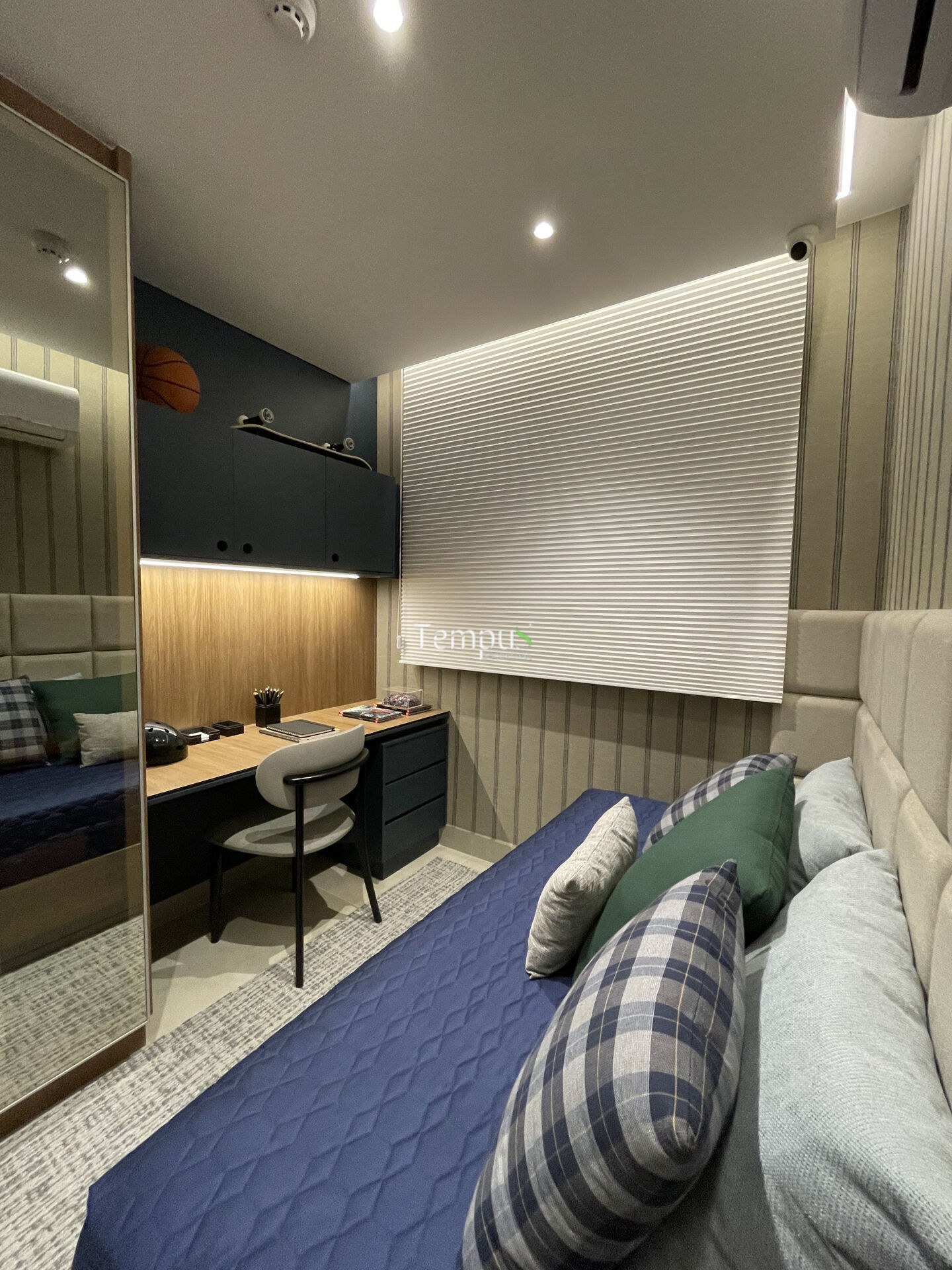 Apartamento à venda com 2 quartos, 66m² - Foto 47