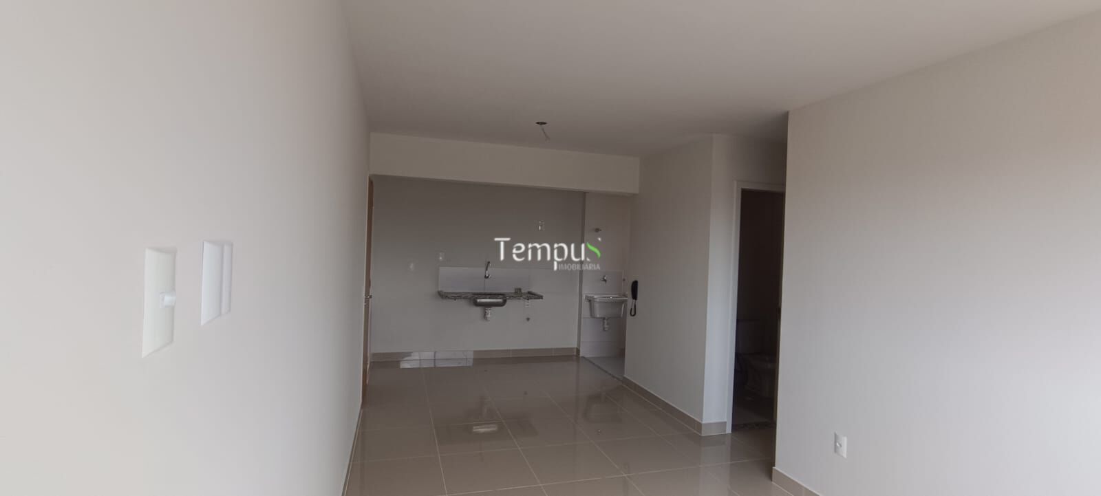 Apartamento para alugar com 2 quartos, 59m² - Foto 3