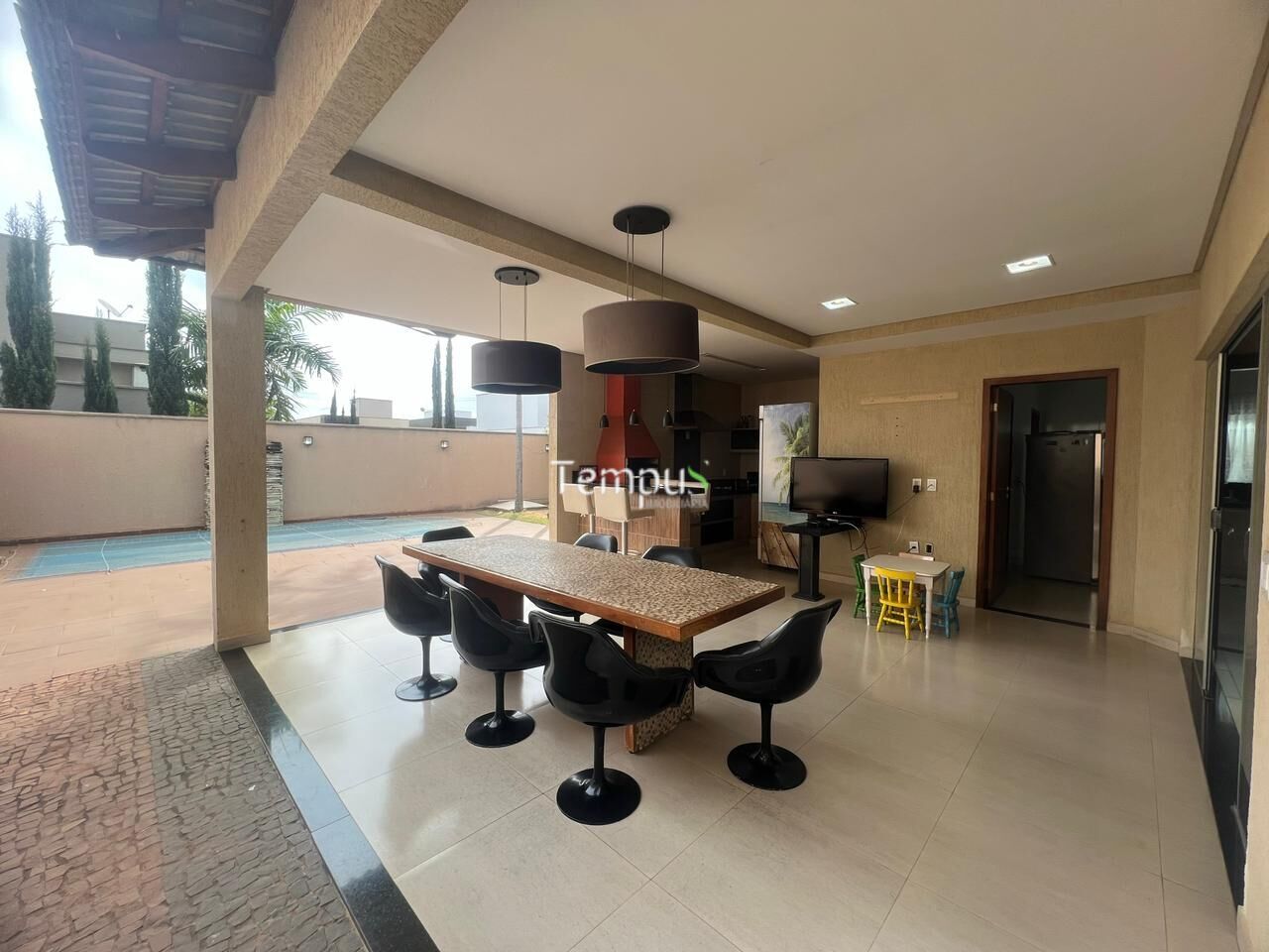 Sobrado à venda com 3 quartos, 283m² - Foto 3