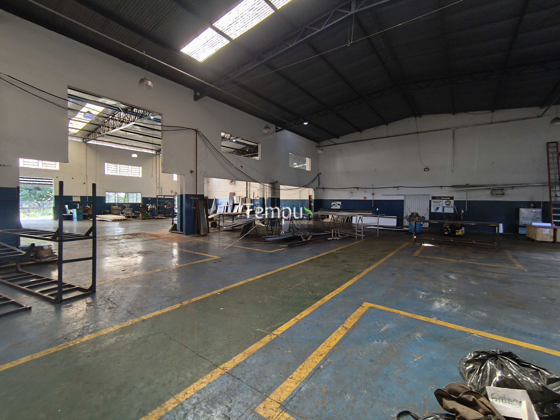 Depósito-Galpão-Armazém para alugar, 2200m² - Foto 40