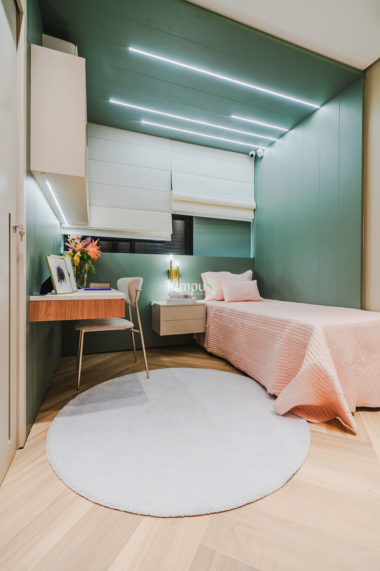 Apartamento à venda com 2 quartos, 66m² - Foto 27
