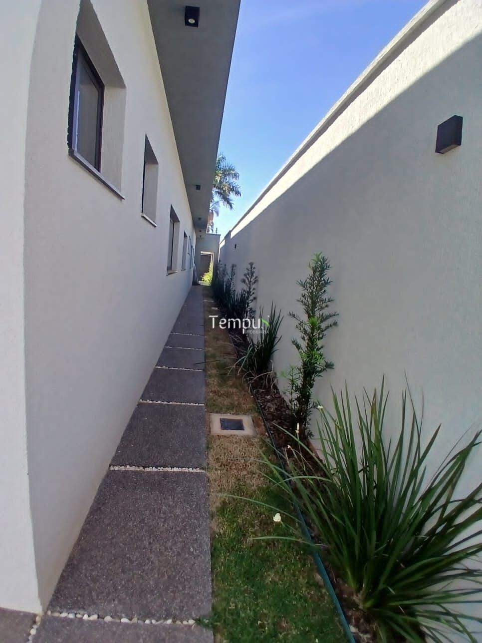 Casa à venda com 4 quartos, 216m² - Foto 17