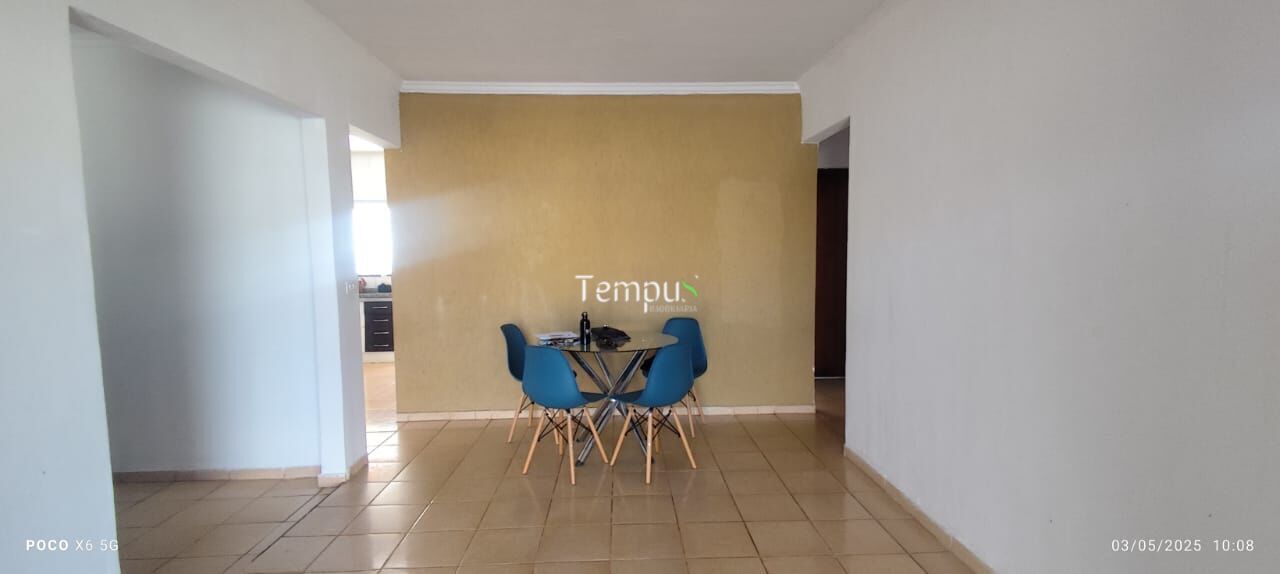 Casa à venda com 3 quartos, 185m² - Foto 4