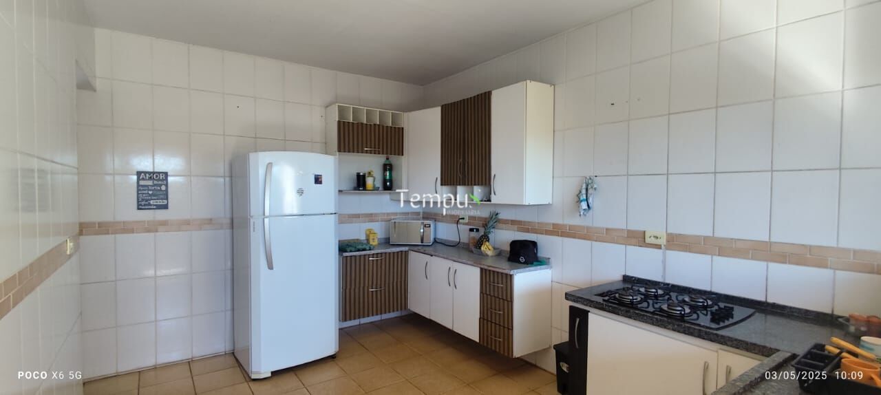Casa à venda com 3 quartos, 185m² - Foto 6