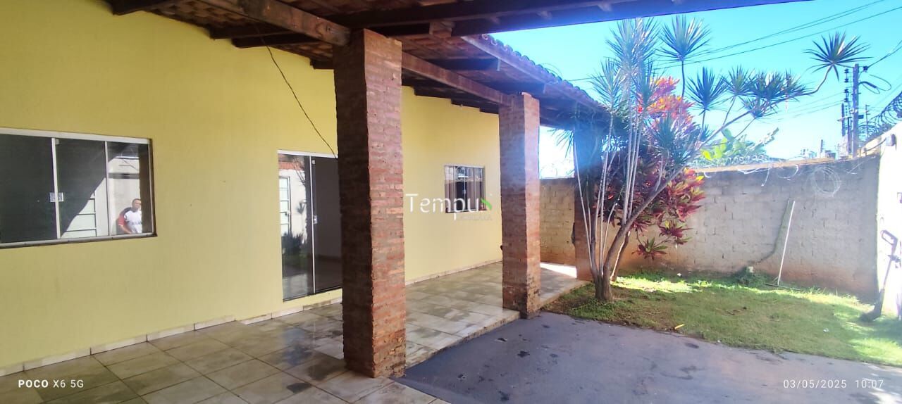 Casa à venda com 3 quartos, 185m² - Foto 2