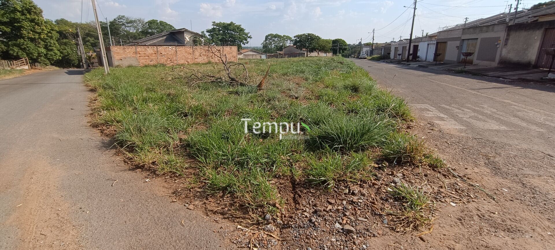 Terreno à venda, 634m² - Foto 1