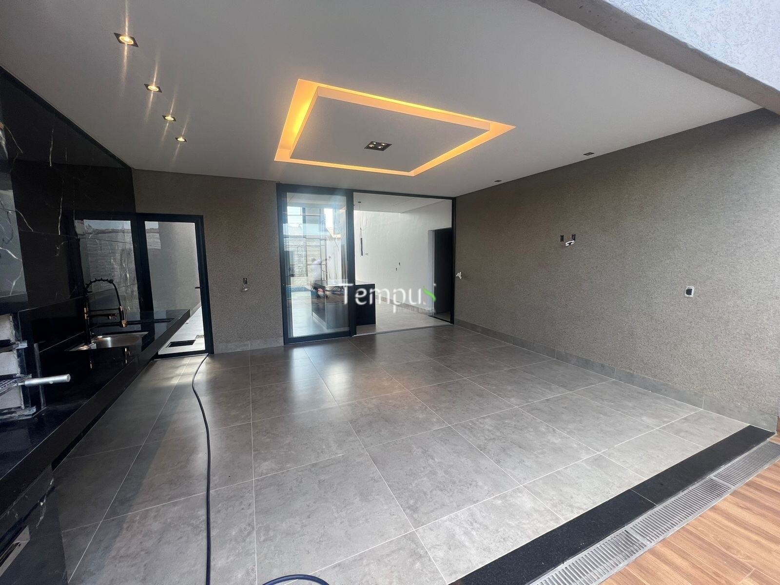 Casa à venda com 3 quartos, 185m² - Foto 8