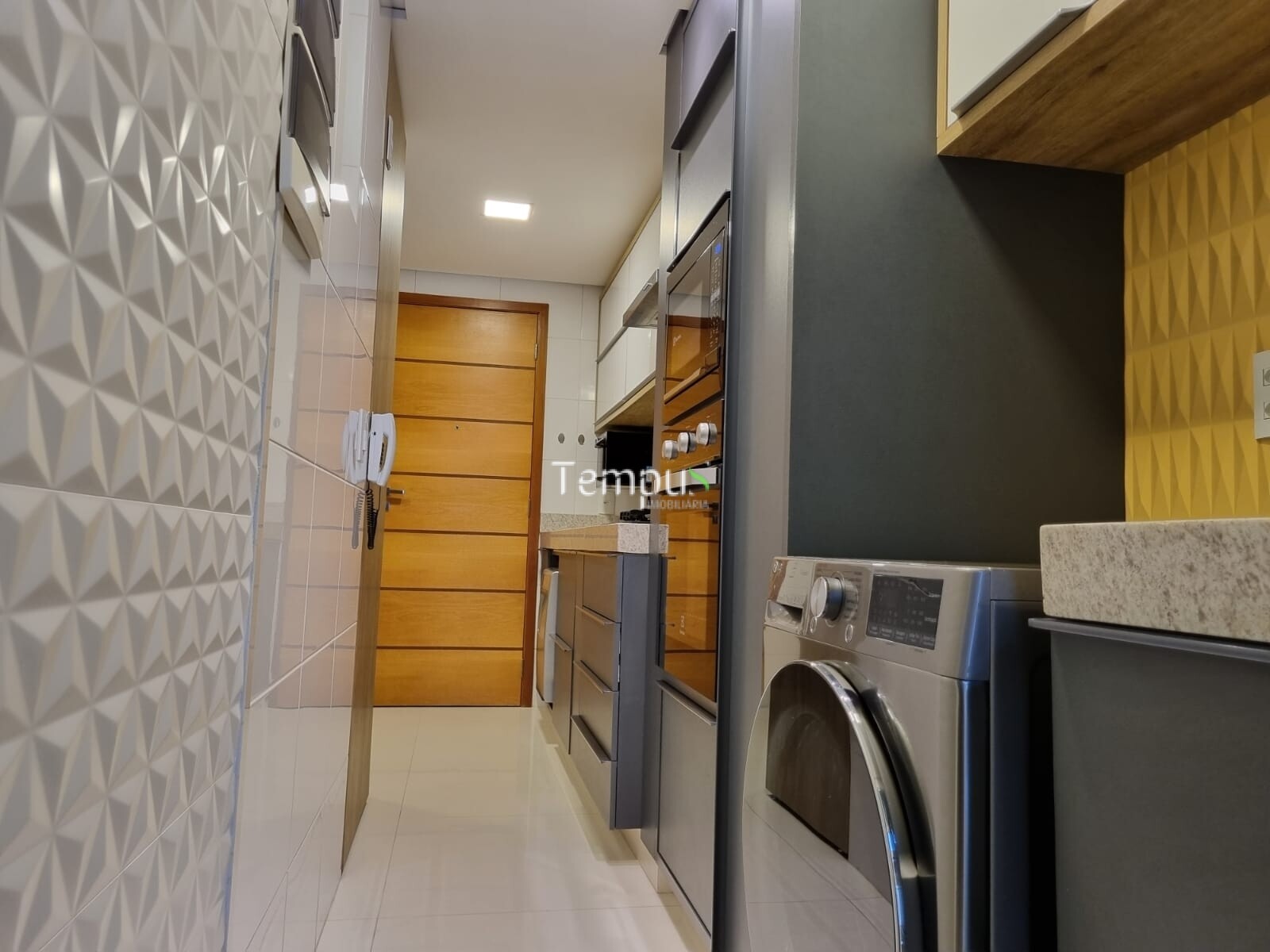 Apartamento à venda com 3 quartos, 100m² - Foto 9