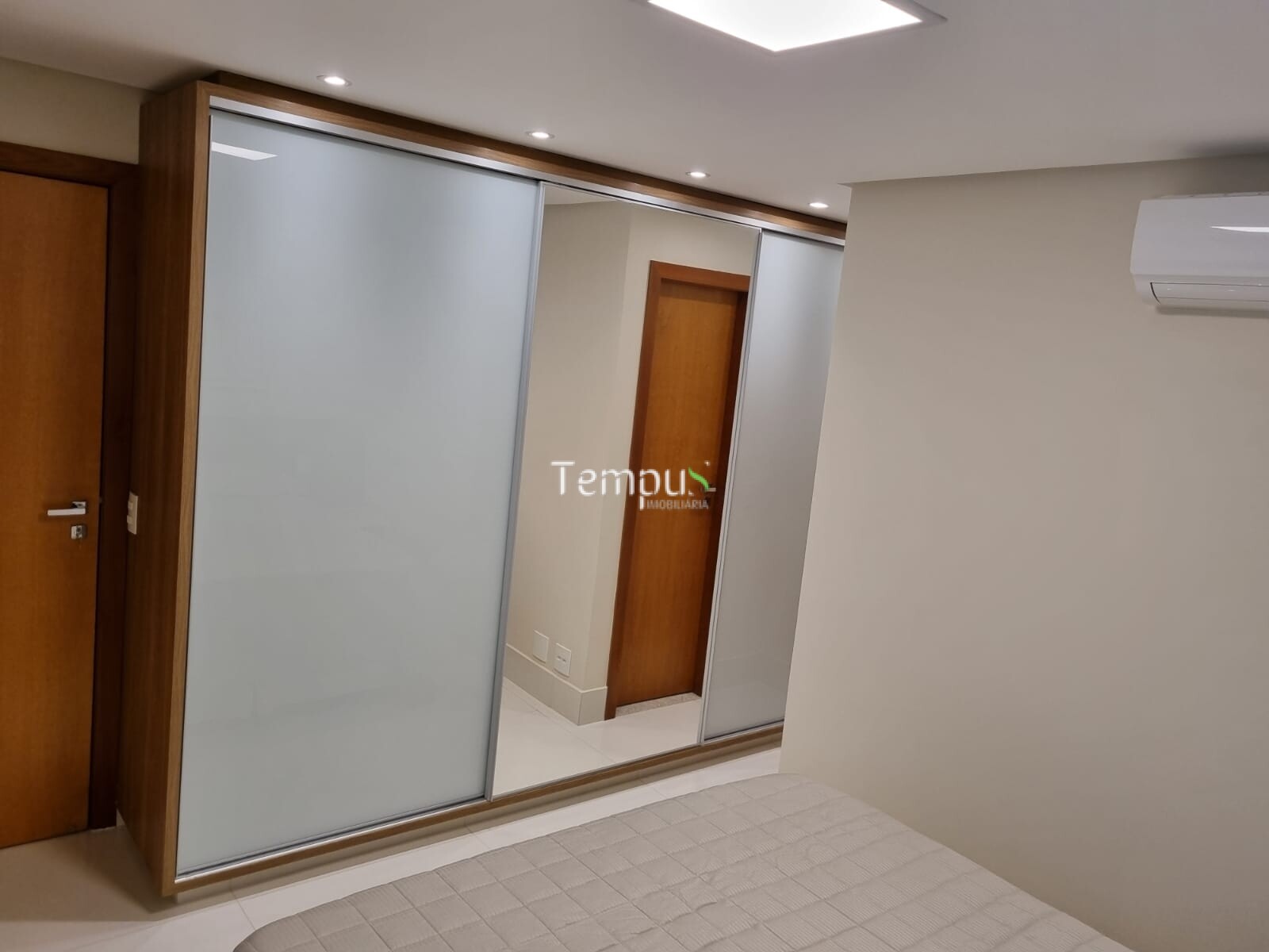 Apartamento à venda com 3 quartos, 100m² - Foto 13