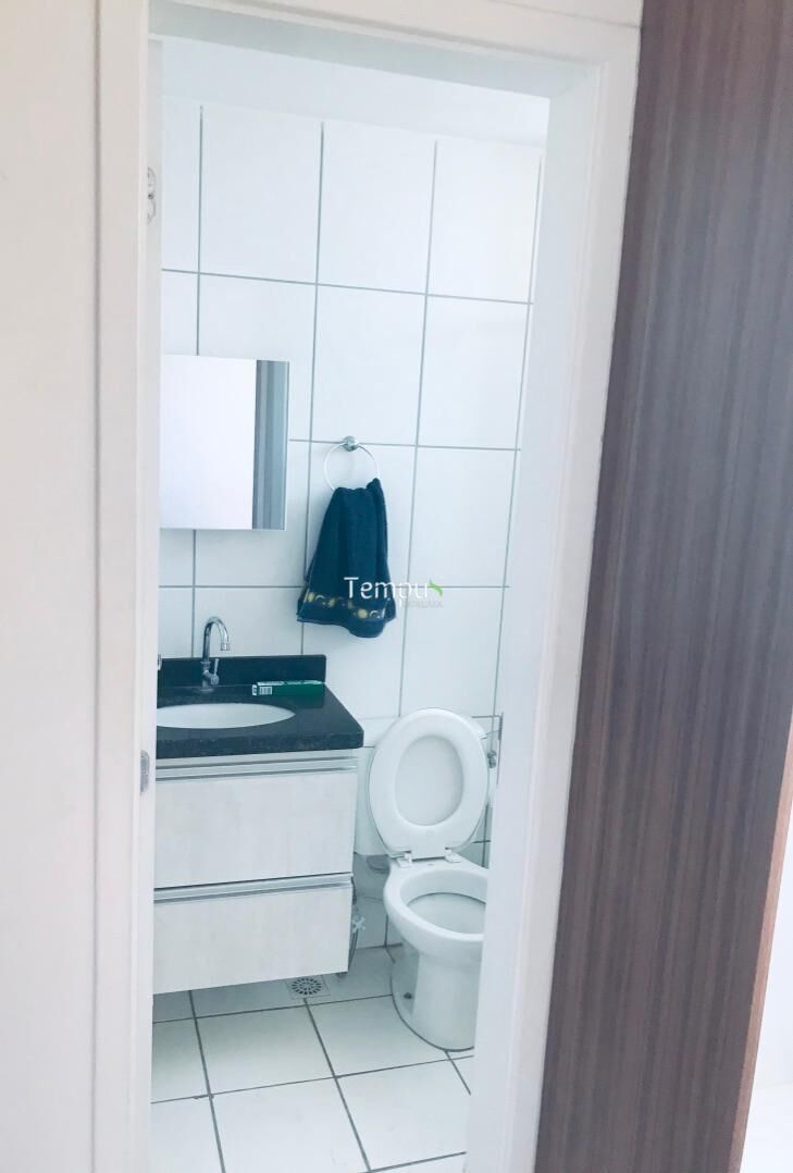 Apartamento para alugar com 3 quartos, 74m² - Foto 12