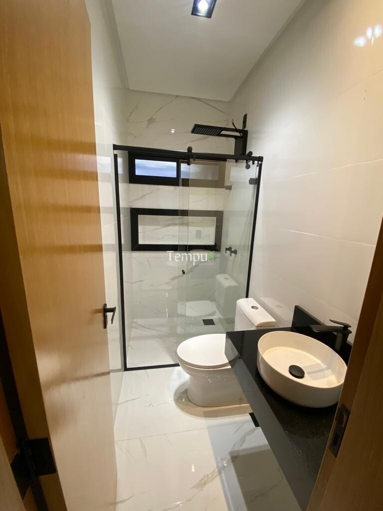 Casa à venda com 3 quartos, 174m² - Foto 11