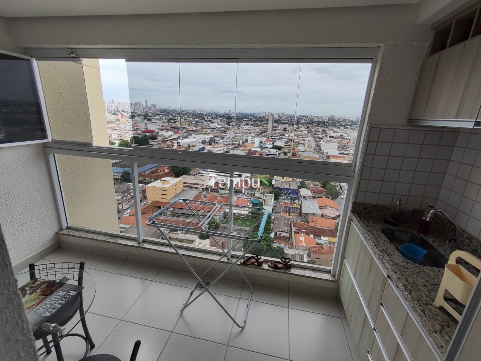 Apartamento à venda com 2 quartos, 68m² - Foto 7