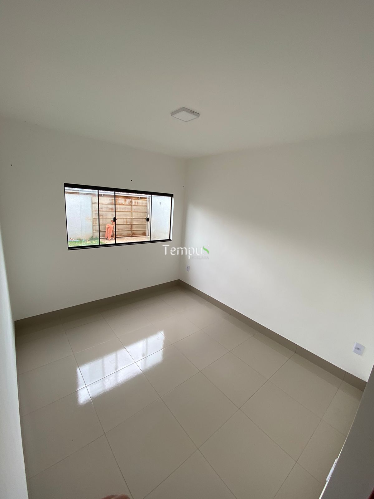 Casa à venda com 2 quartos, 105m² - Foto 4