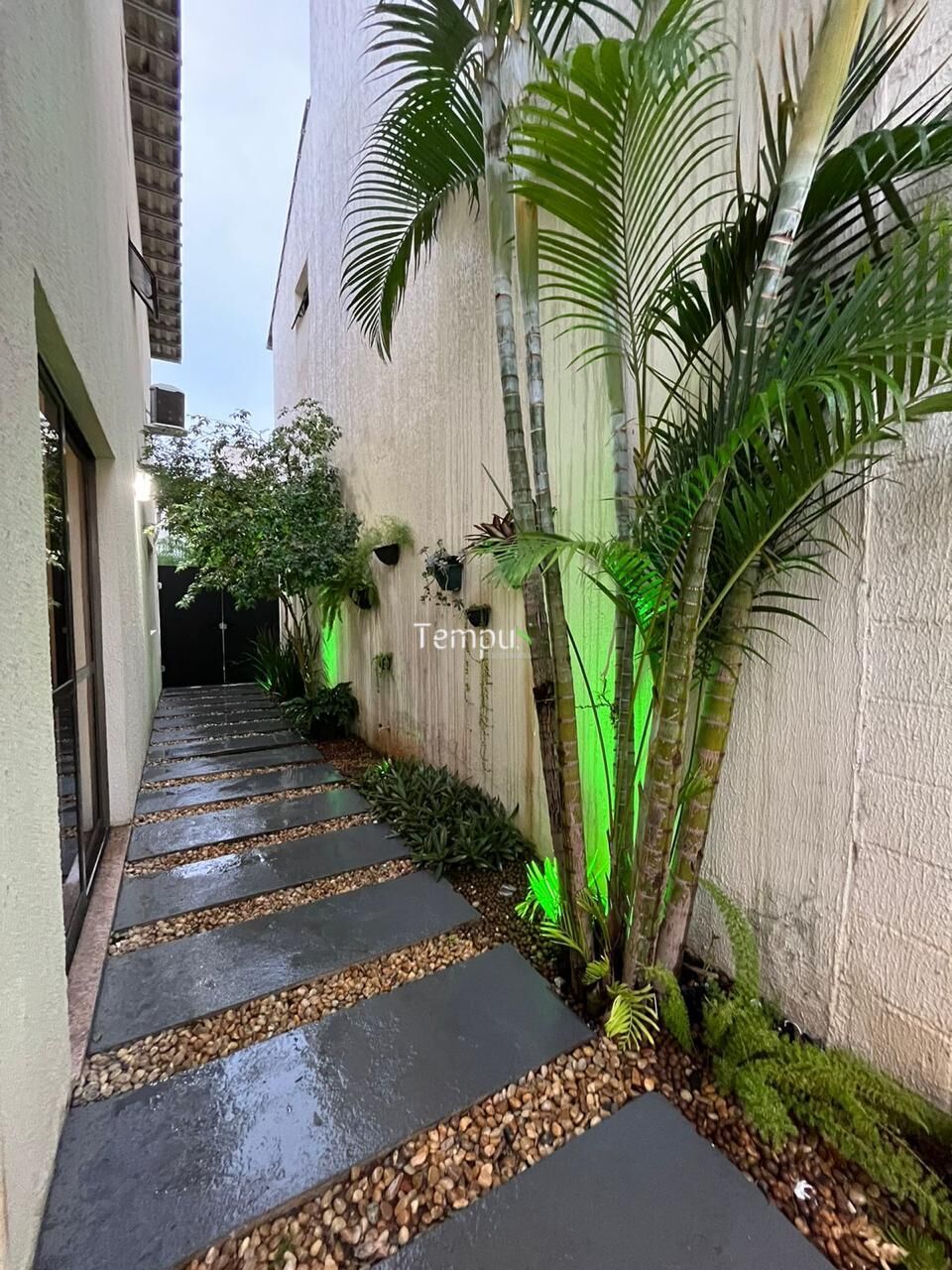 Sobrado à venda com 3 quartos, 200m² - Foto 7