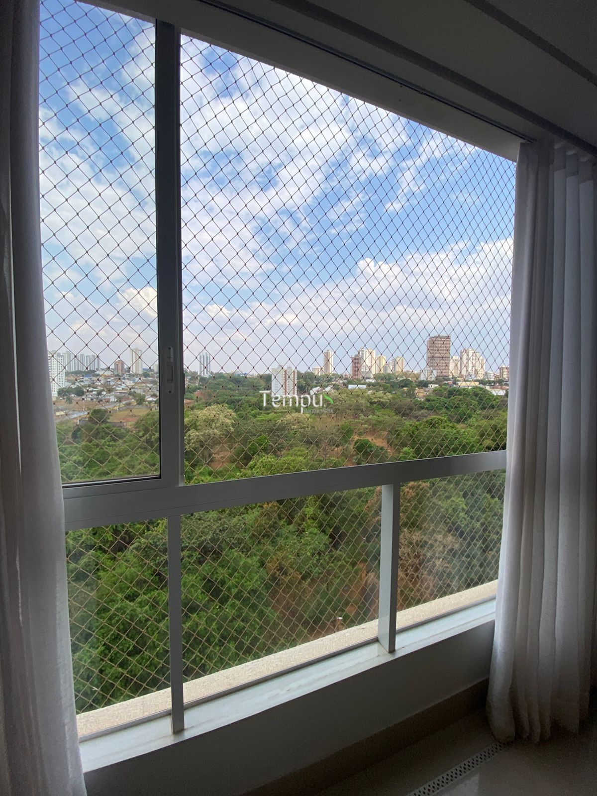 Apartamento à venda com 2 quartos, 69m² - Foto 3