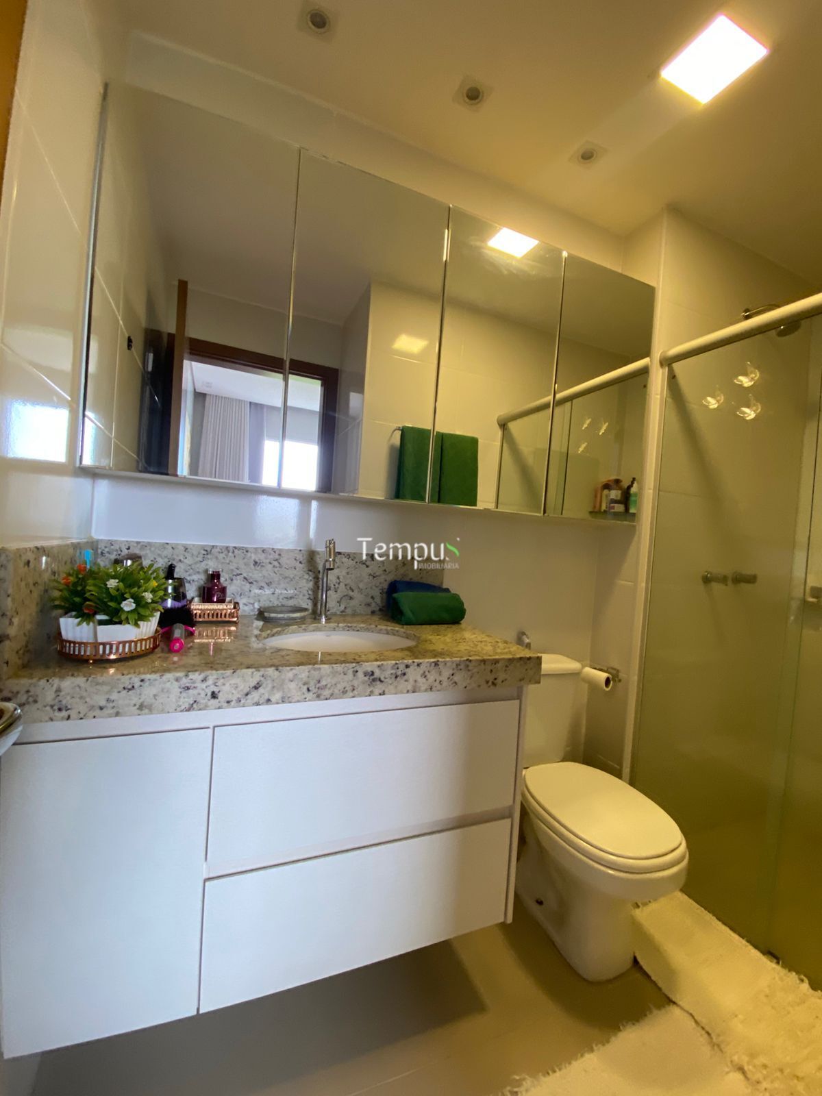 Apartamento à venda com 2 quartos, 69m² - Foto 12