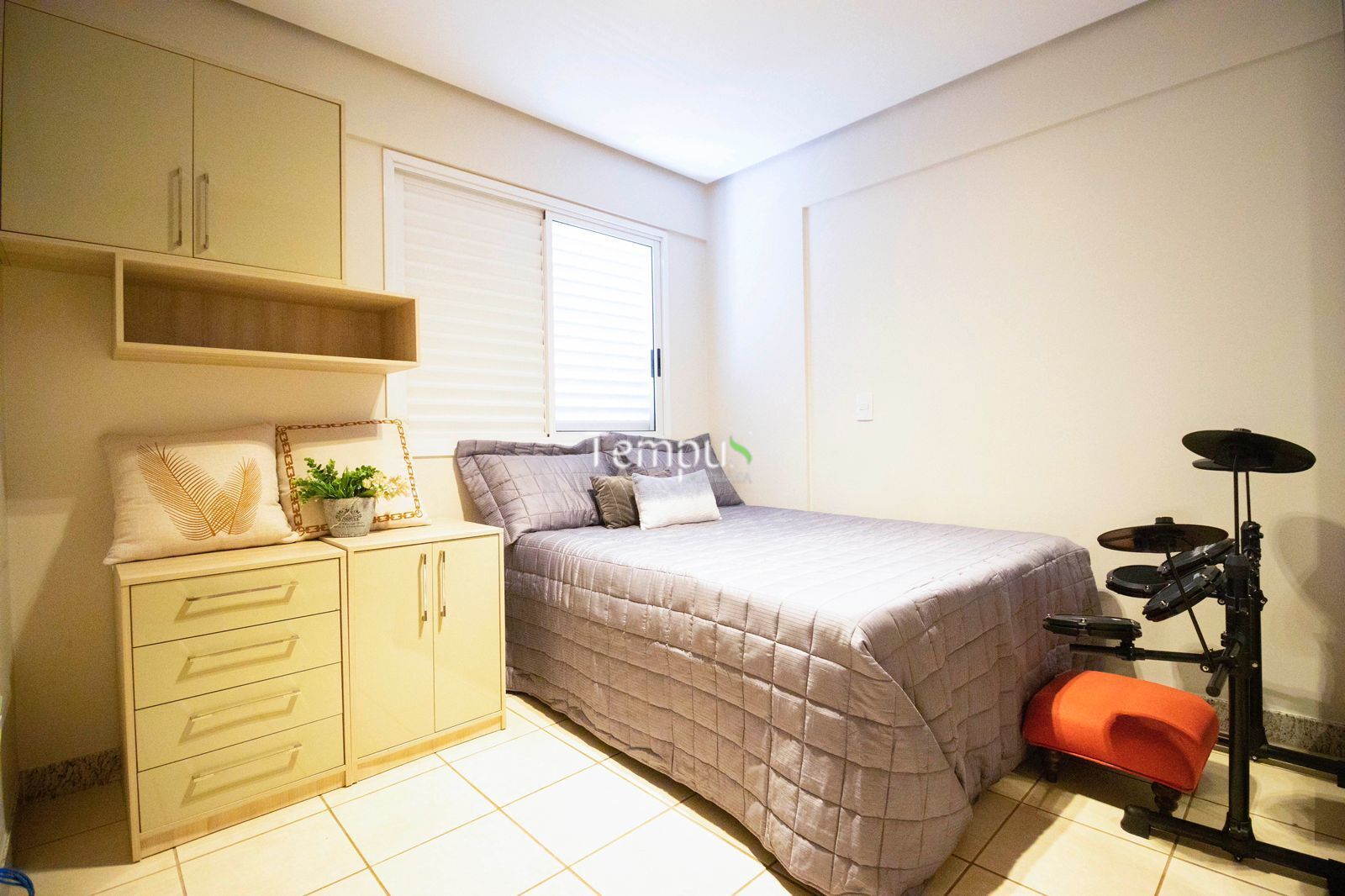 Apartamento à venda com 3 quartos, 105m² - Foto 8