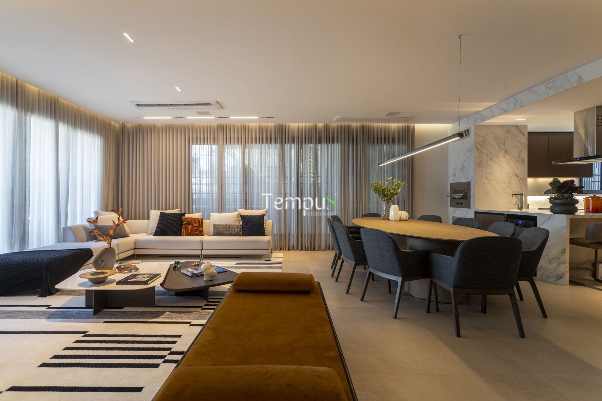 Apartamento à venda com 3 quartos, 149m² - Foto 3