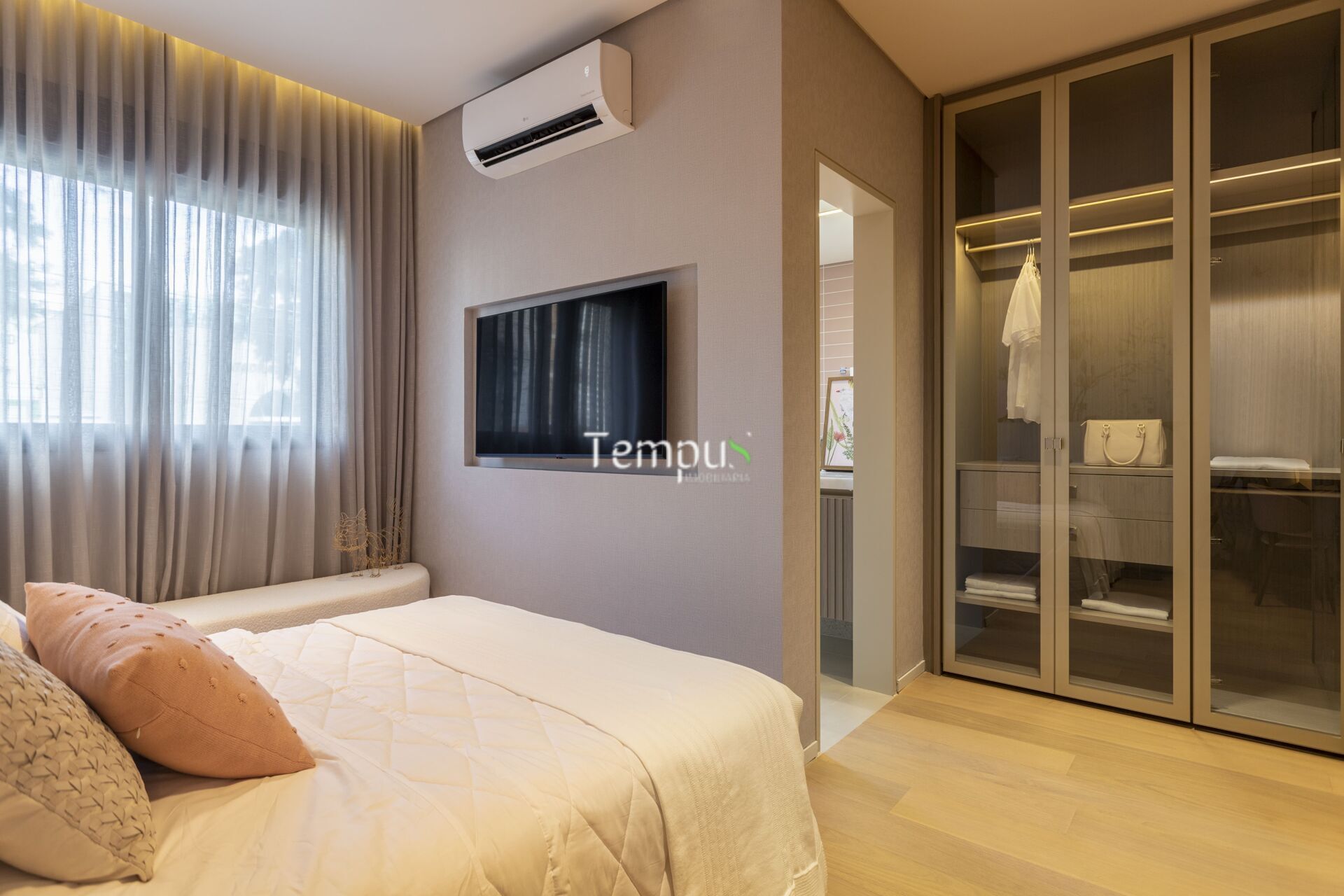 Apartamento à venda com 3 quartos, 149m² - Foto 13