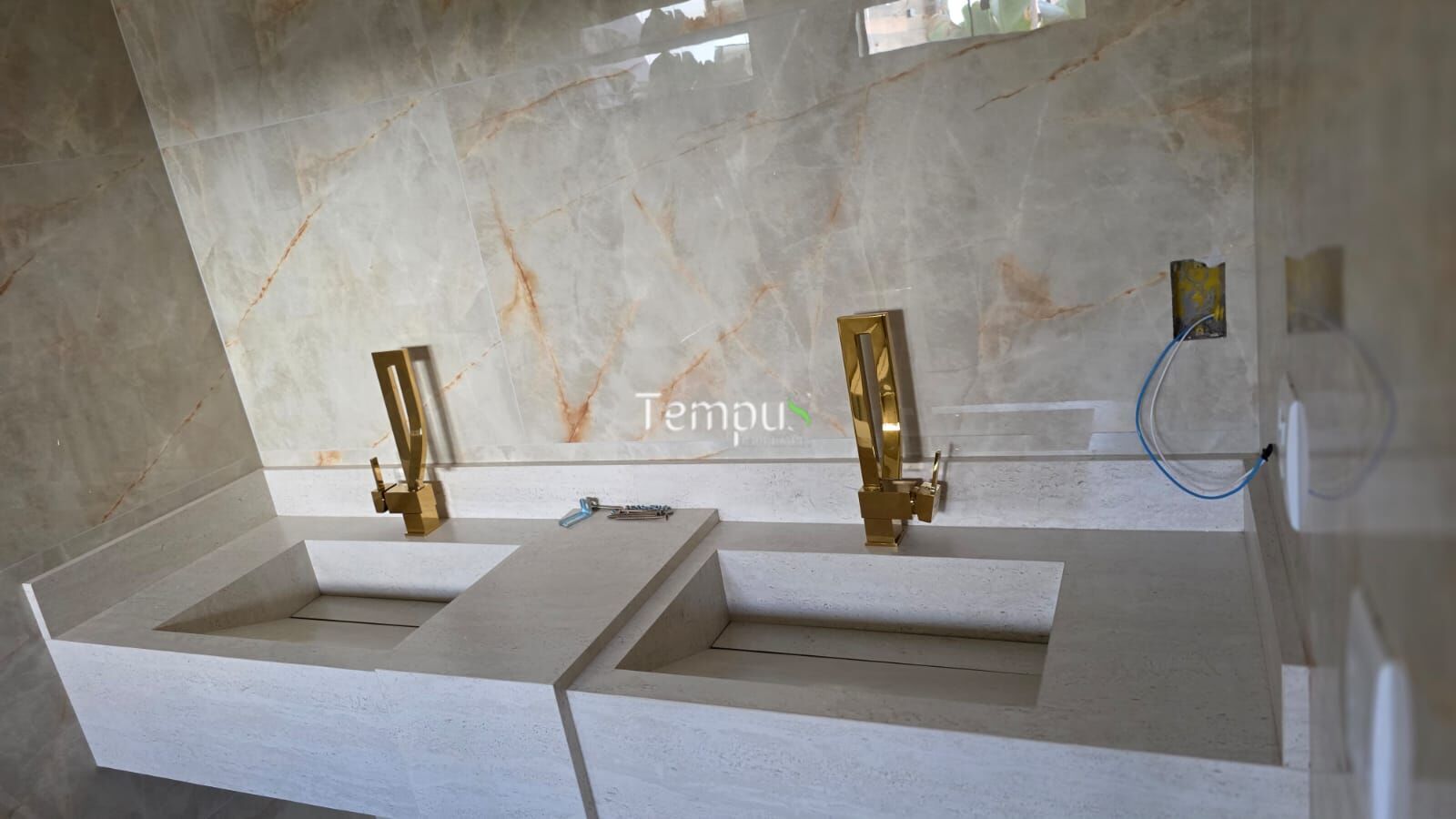 Casa à venda com 3 quartos, 200m² - Foto 4