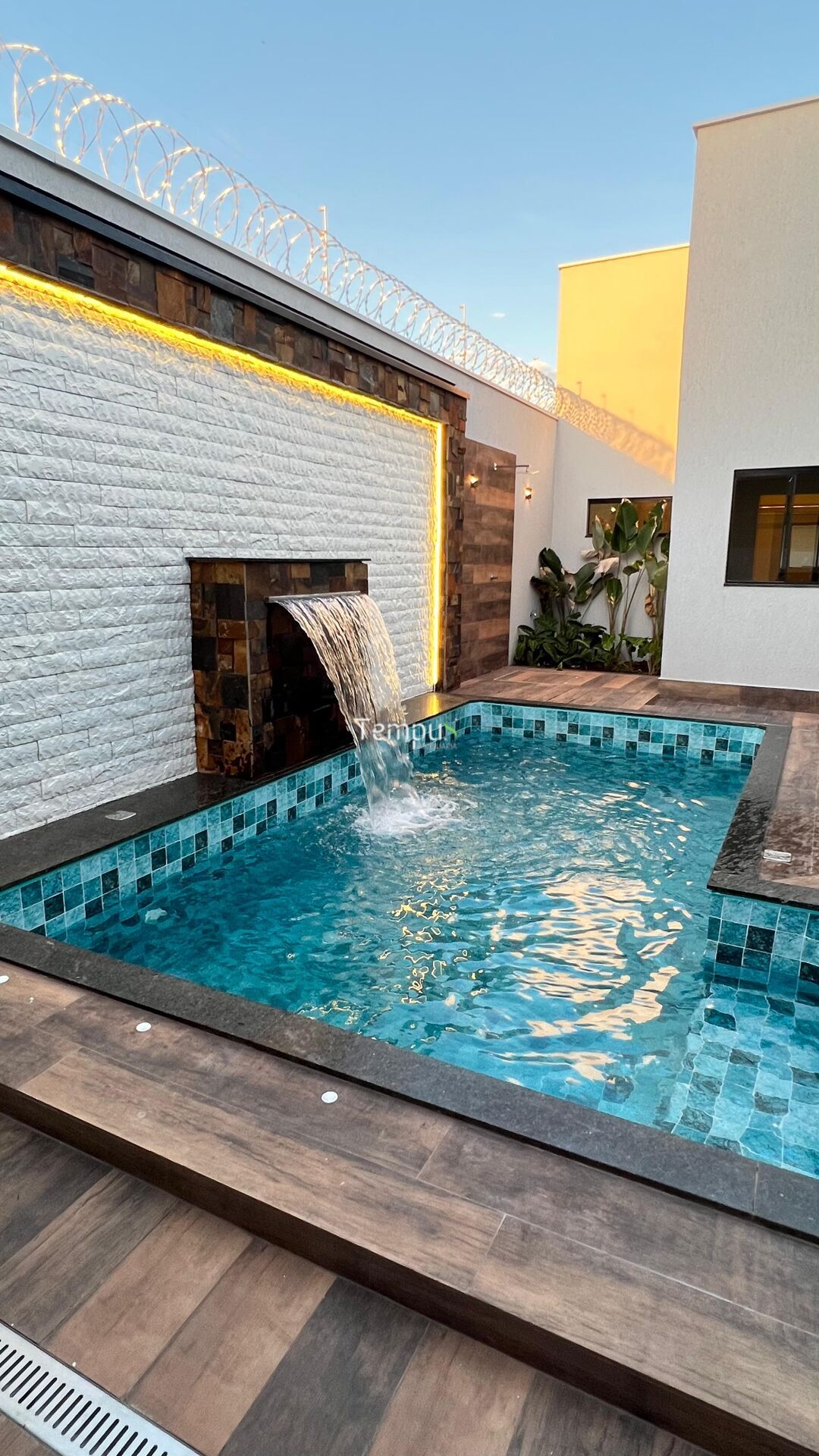 Casa, 3 quartos, 200 m² - Foto 1