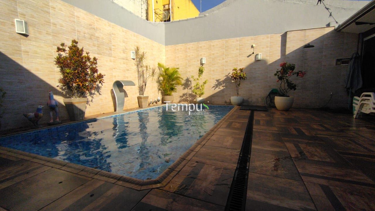 Casa, 4 quartos, 282 m² - Foto 6