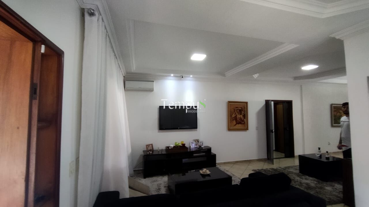 Casa, 4 quartos, 282 m² - Foto 20