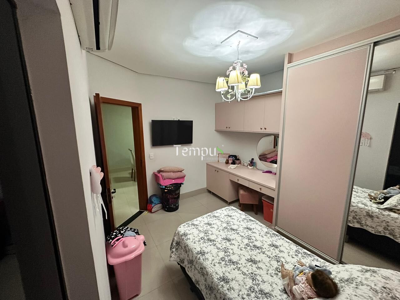 Casa, 3 quartos, 210 m² - Foto 11