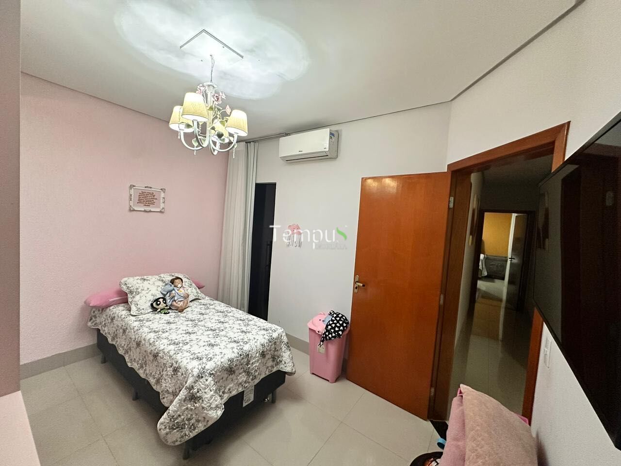 Casa, 3 quartos, 210 m² - Foto 10