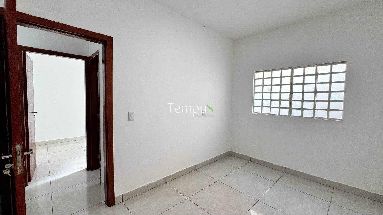 Casa à venda com 3 quartos, 90m² - Foto 24