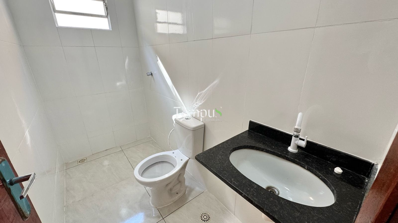 Casa à venda com 3 quartos, 90m² - Foto 17