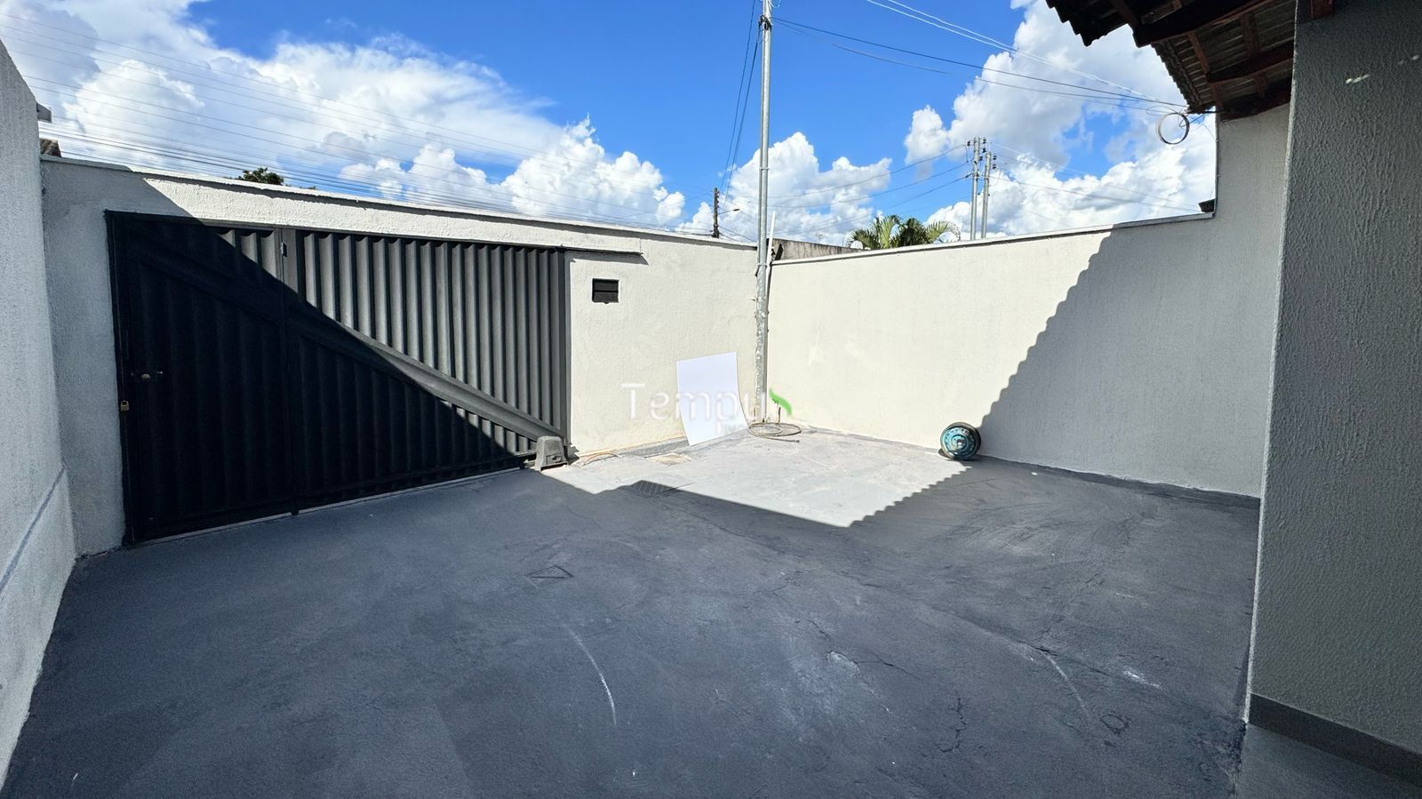 Casa à venda com 3 quartos, 90m² - Foto 3