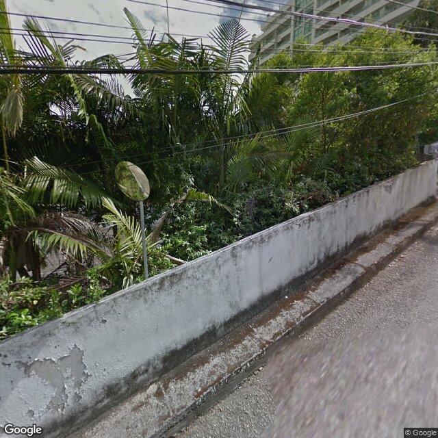 Imagem estática do "Street View" da localização