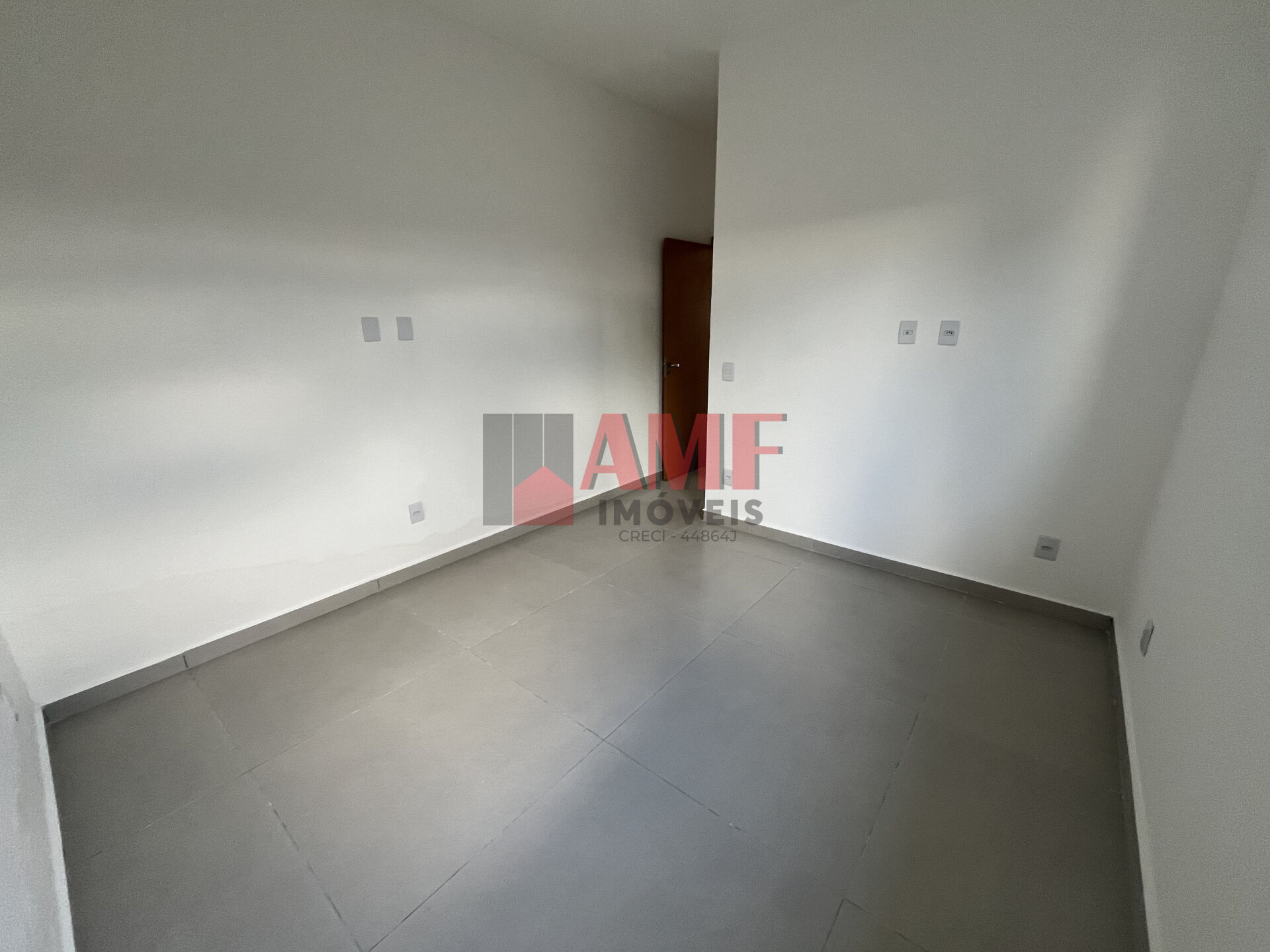 Casa à venda com 2 quartos, 64m² - Foto 11