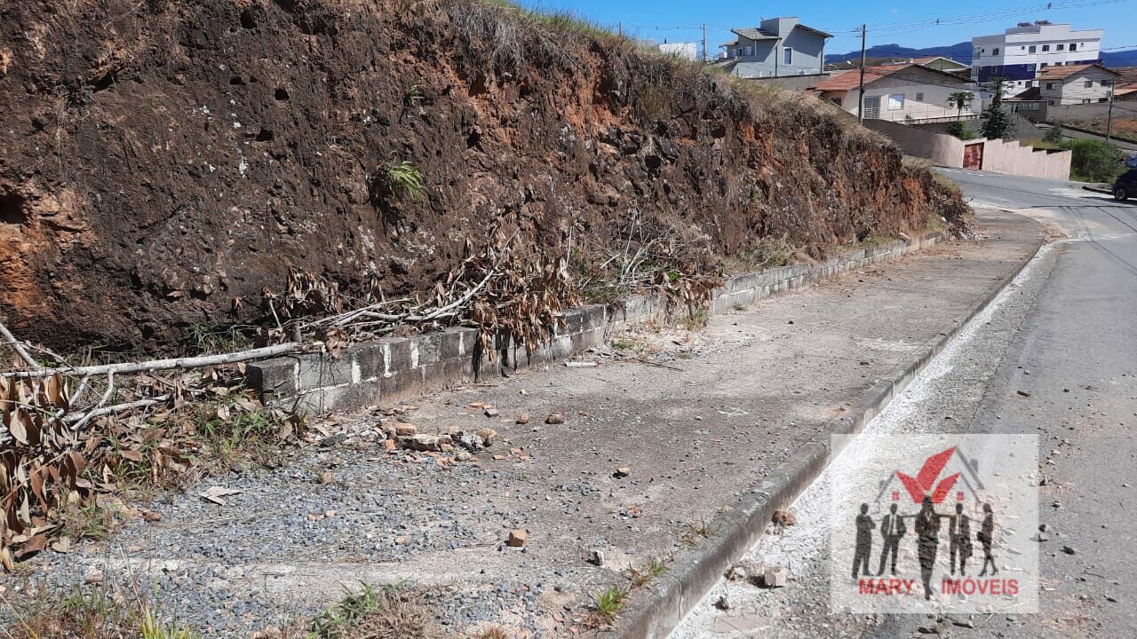 Terreno à venda no bairro Residencial Morumbi - Poços de Caldas/MG