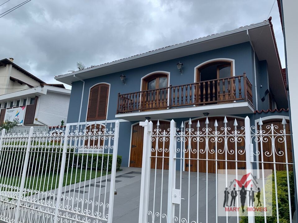 Casa à venda no bairro Jardim dos Estados - Poços de Caldas/MG