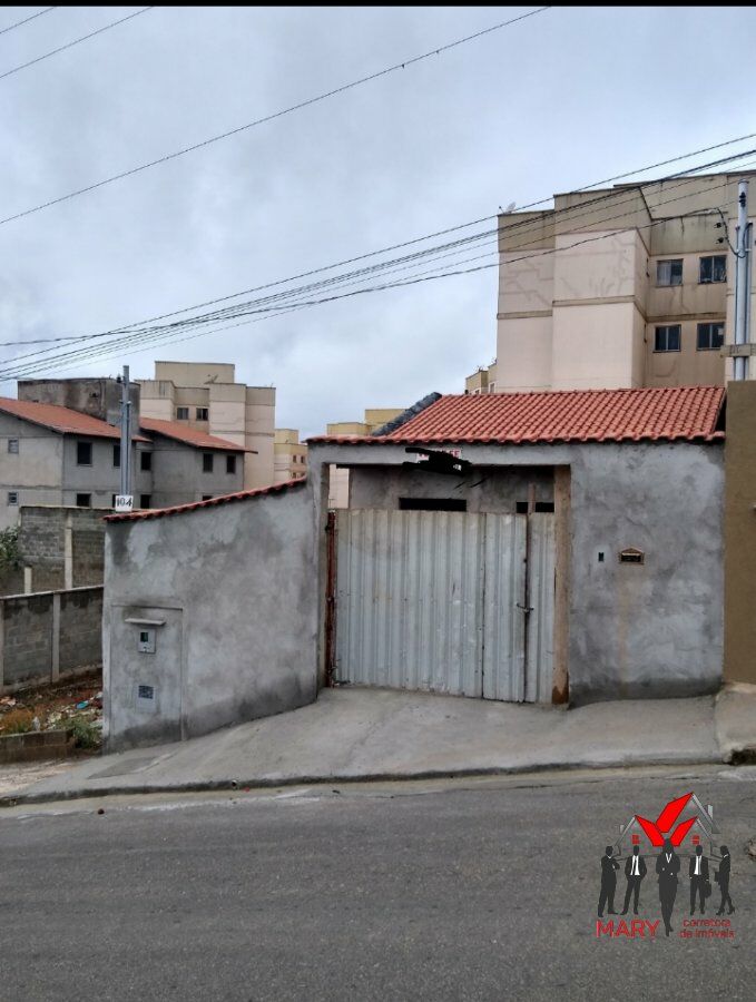 Casa Padrão para Venda em Jardim Itamaraty I Poços de Caldas-MG
