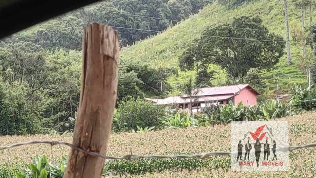 Sítio à venda no bairro Centro - Caldas/MG
