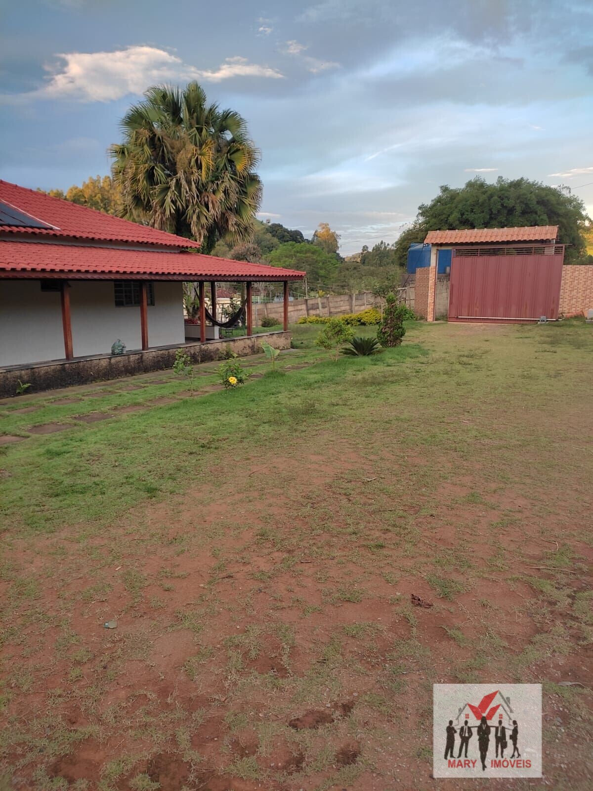 Chácara à venda no bairro Centro - Campestre/MG