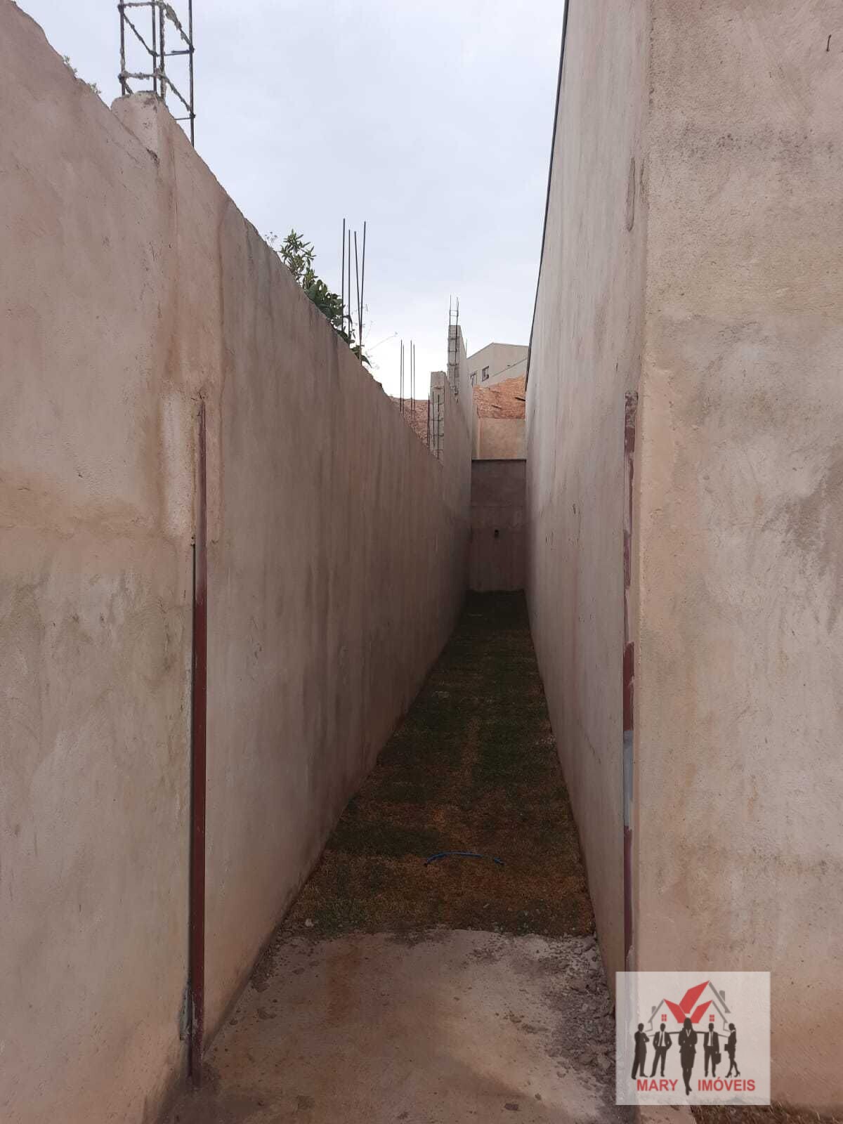 Pavilhão/Galpão à venda no bairro Vila Togni - Poços de Caldas/MG