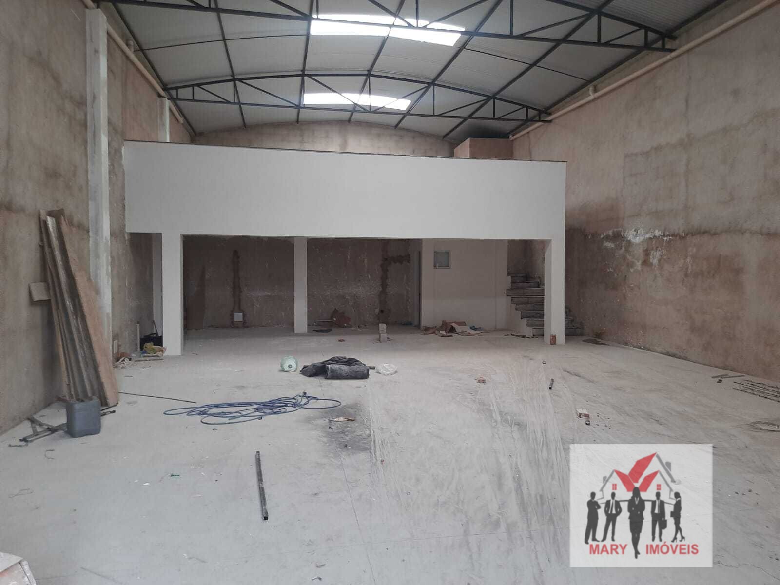 Pavilhão/Galpão à venda no bairro Vila Togni - Poços de Caldas/MG