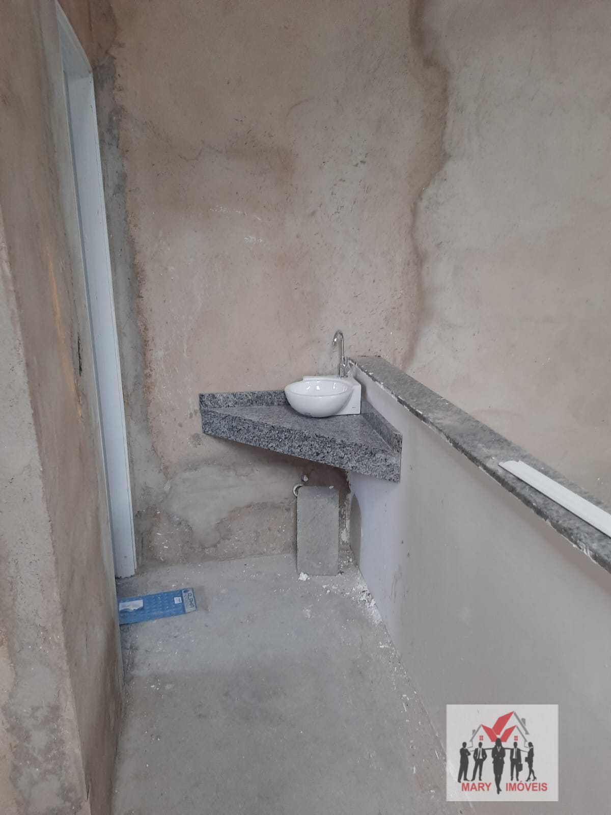 Pavilhão/Galpão à venda no bairro Vila Togni - Poços de Caldas/MG