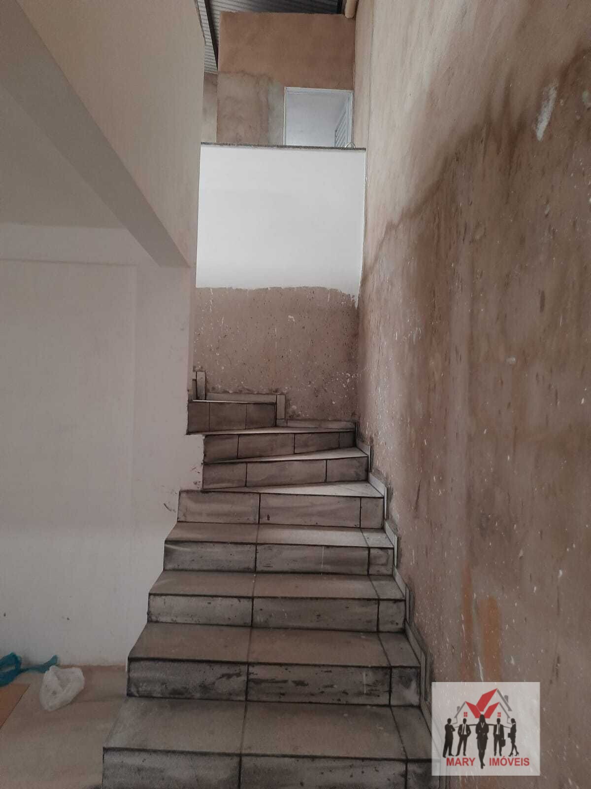 Pavilhão/Galpão à venda no bairro Vila Togni - Poços de Caldas/MG