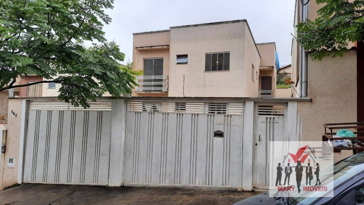 Apartamento à venda no bairro Jardim Vitória - Poços de Caldas/MG